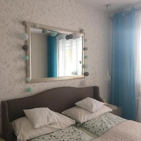 Апартаменты Fala-miodowy Dom Колобжег