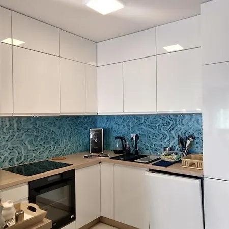 Fala-miodowy Dom * Колобжег